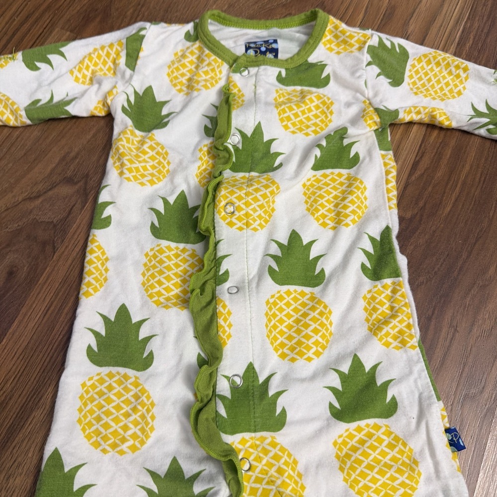 Kickee Pants Baby Girls 0-3 Months Ruffle Pineapple Romper Sleeper Outfit Bamboo - Picture 2 of 7